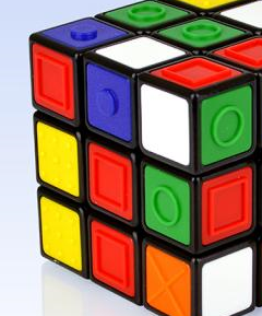 Rubikwürfel mit haptische Oberfläche, jede Farbe hat ein anderes Muster.